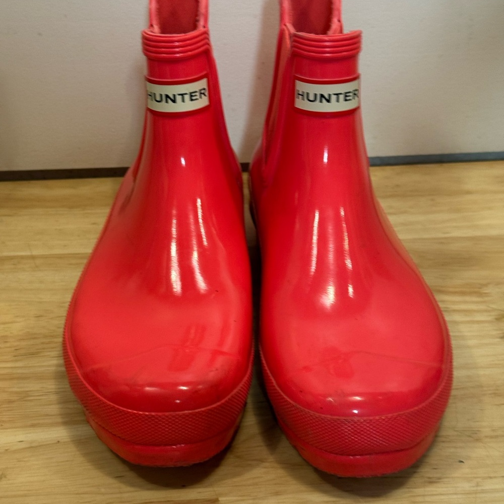 Hunter Glossy Hot Pink Ankle Boots
